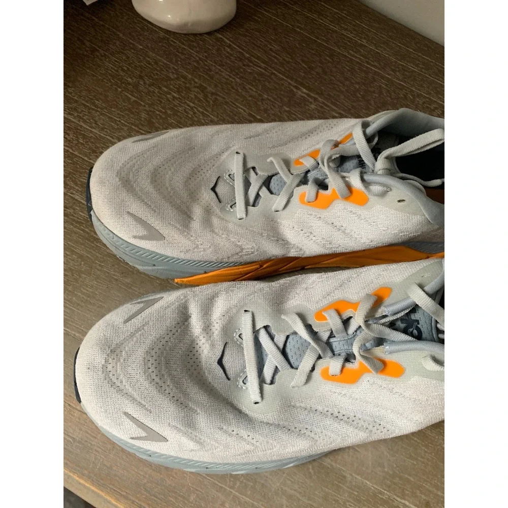 Hoka One One Arahi 6 Mens 11 Plein Air Blue Fog Orange Running Shoes 1123194
